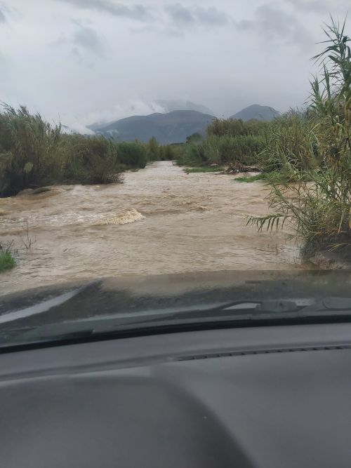 <b>Navigation tip:</b> Hover mouse on top of the right or left side of the image to see the next or previous image respectively.<br /><br />You are browsing images from the article:<br /><span class="sigProPopupCaption">Πληγωμένη η κεντρική και νoτιοδυτική Λακωνία: Δύσκολη η επόμενη ημέρα</span>