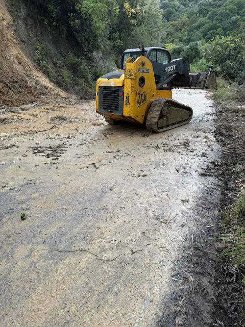 <b>Navigation tip:</b> Hover mouse on top of the right or left side of the image to see the next or previous image respectively.<br /><br />You are browsing images from the article:<br /><span class="sigProPopupCaption">Πληγωμένη η κεντρική και νoτιοδυτική Λακωνία: Δύσκολη η επόμενη ημέρα</span>