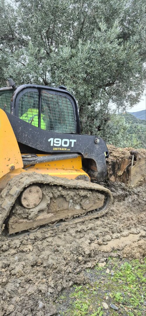 <b>Navigation tip:</b> Hover mouse on top of the right or left side of the image to see the next or previous image respectively.<br /><br />You are browsing images from the article:<br /><span class="sigProPopupCaption">Πληγωμένη η κεντρική και νoτιοδυτική Λακωνία: Δύσκολη η επόμενη ημέρα</span>