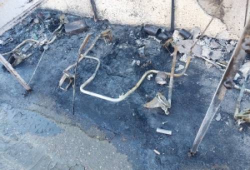 Στάχτη έγιναν οι κάδοι απορριμμάτων στο Μαυροβούνι