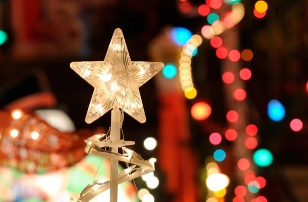 &Sigma;&upsilon;&nu;&epsilon;&chi;ί&zeta;&omicron;&nu;&tau;&alpha;&iota; &omicron;&iota; &epsilon;&omicron;&rho;&tau;&alpha;&sigma;&tau;&iota;&kappa;έ&sigmaf; &epsilon;&kappa;&delta;&eta;&lambda;ώ&sigma;&epsilon;&iota;&sigmaf; &sigma;&epsilon; ό&lambda;&eta; &tau;&eta; &Lambda;&alpha;&kappa;&omega;&nu;ί&alpha;