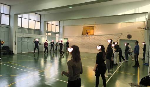 Στο 2ο ΓΕΛ Σπάρτης για τα «μυστικά» του βόλεϊ ο ομοσπονδιακός προπονητής Ι. Ρηγάκος