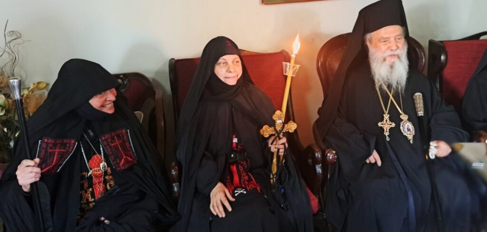 &Mu;&omicron;&nu;&alpha;&chi;&iota;&kappa;ή &kappa;&omicron;&upsilon;&rho;ά &nu;έ&alpha;&sigmaf; &mu;&omicron;&nu;&alpha;&chi;ή&sigmaf; &sigma;&tau;&eta;&nu; &Iota;&Mu; &Zeta;&epsilon;&rho;&mu;&pi;ί&tau;&sigma;&eta;&sigmaf;