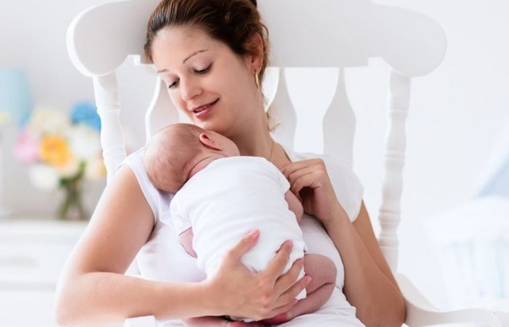 Έ&rho;&epsilon;&upsilon;&nu;&alpha;: &Omicron;&iota; &mu;&eta;&tau;έ&rho;&epsilon;&sigmaf; &pi;&omicron;&upsilon; &theta;&eta;&lambda;ά&zeta;&omicron;&upsilon;&nu; &delta;&epsilon;&nu; &pi;&rho;έ&pi;&epsilon;&iota; &nu;&alpha; &pi;ί&nu;&omicron;&upsilon;&nu; &alpha;&lambda;&kappa;&omicron;ό&lambda;