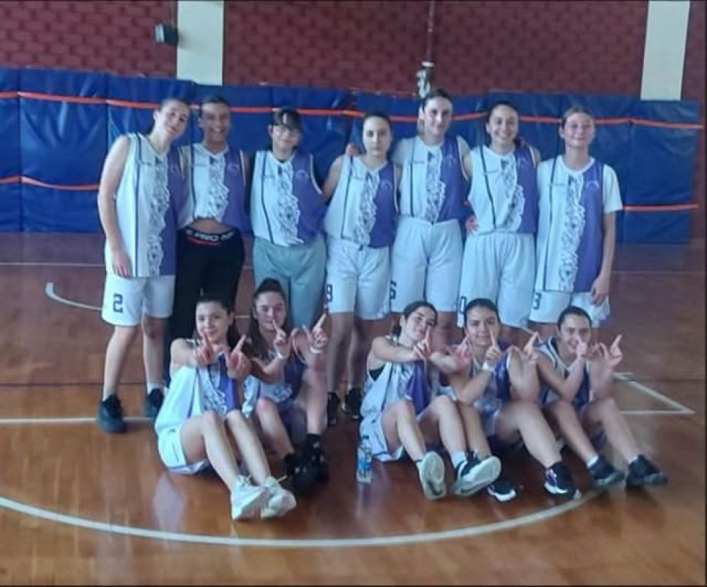 &Pi;&rho;&omega;&tau;&alpha;&theta;&lambda;ή&tau;&rho;&iota;&epsilon;&sigmaf; &Lambda;&alpha;&kappa;&omega;&nu;ί&alpha;&sigmaf; &tau;&alpha; &kappa;&omicron;&rho;ί&tau;&sigma;&iota;&alpha; &tau;&omicron;&upsilon; &Gamma;&Epsilon;&Lambda; &Sigma;&kappa;ά&lambda;&alpha;&sigmaf;