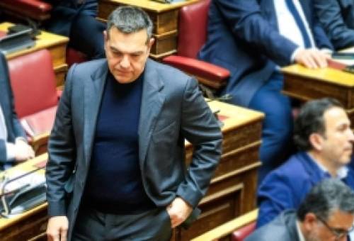 Παραιτήθηκε από τη Βουλή ο Αλέξης Τσίπρας