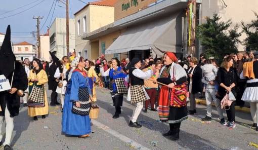 &Xi;έ&phi;&rho;&epsilon;&nu;&eta; &kappa;&iota;&hellip; &laquo;&epsilon;&rho;&omega;&tau;&epsilon;ύ&sigma;&iota;&mu;&eta;&raquo; &eta; &phi;&epsilon;&tau;&iota;&nu;ή &Alpha;&pi;&omicron;&kappa;&rho;&iota;ά &sigma;&tau;&eta; &Sigma;&kappa;ά&lambda;&alpha;!