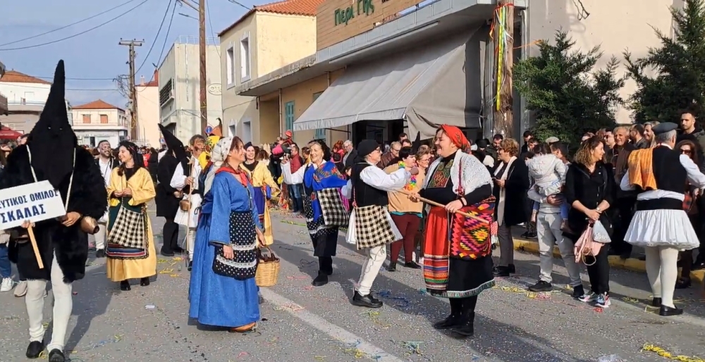 &Xi;έ&phi;&rho;&epsilon;&nu;&eta; &kappa;&iota;&hellip; &laquo;&epsilon;&rho;&omega;&tau;&epsilon;ύ&sigma;&iota;&mu;&eta;&raquo; &eta; &phi;&epsilon;&tau;&iota;&nu;ή &Alpha;&pi;&omicron;&kappa;&rho;&iota;ά &sigma;&tau;&eta; &Sigma;&kappa;ά&lambda;&alpha;!