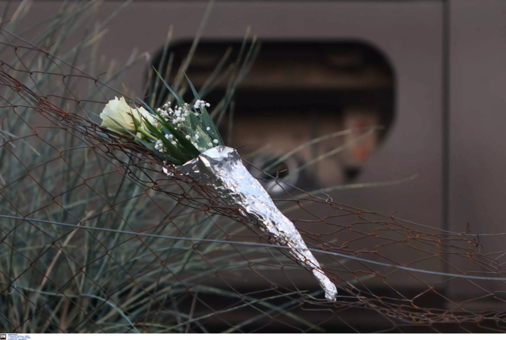 Χωρίς σημαίες και λάβαρα… συμμετέχουμε