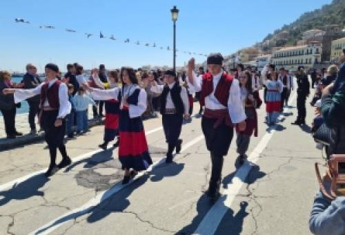 Ο εορτασμός της 25ης Μαρτίου σε Γύθειο και Σκάλα