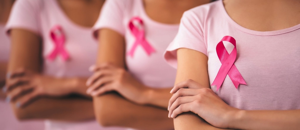 &laquo;#&epsilon;ί&mu;&alpha;&iota;&Psi;&alpha;&gamma;&mu;έ&nu;&eta;&raquo;: &Tau;&omicron; &laquo;&Alpha;&Lambda;&Mu;&Alpha; &Zeta;&Omega;&Eta;&Sigma;&raquo; &pi;&alpha;&rho;&alpha;&kappa;&iota;&nu;&epsilon;ί ό&lambda;&epsilon;&sigmaf; &tau;&iota;&sigmaf; &gamma;&upsilon;&nu;&alpha;ί&kappa;&epsilon;&sigmaf; &nu;&alpha; &epsilon;&xi;&epsilon;&tau;ά&sigma;&omicron;&upsilon;&nu; &tau;&omicron;&upsilon;&sigmaf; &mu;&alpha;&sigma;&tau;&omicron;ύ&sigmaf; &tau;&omicron;&upsilon;&sigmaf;