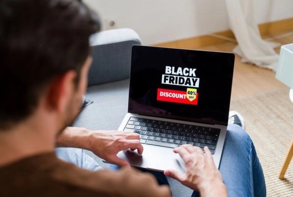 Σε ρυθμούς Black Friday μπαίνει η αγορά