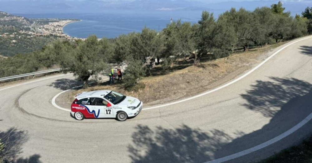 &Sigma;&tau;&omicron; &Pi;&alpha;&nu;&epsilon;&lambda;&lambda;ή&nu;&iota;&omicron; &Pi;&rho;&omega;&tau;ά&theta;&lambda;&eta;&mu;&alpha; &Alpha;&nu;&alpha;&beta;ά&sigma;&epsilon;&omega;&nu;  &mu;&epsilon; 2 &alpha;&gamma;ώ&nu;&epsilon;&sigmaf; &eta; &Pi;&epsilon;&lambda;&omicron;&pi;ό&nu;&nu;&eta;&sigma;&omicron;&sigmaf;