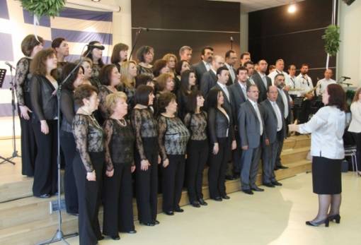 Η «Ταϋγέτη» ερμηνεύει παραδοσιακά τραγούδια για την 25η Μαρτίου