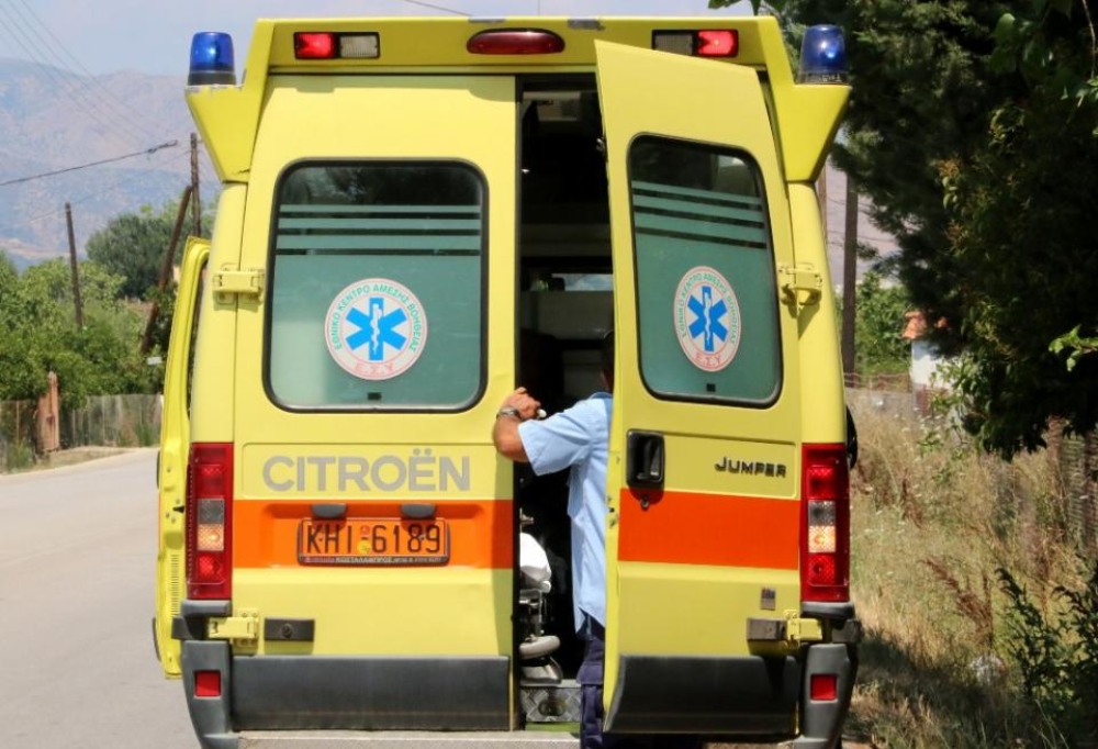 &Tau;&rho;&alpha;&gamma;&omega;&delta;ί&alpha; &sigma;&tau;&eta;&nu; ά&sigma;&phi;&alpha;&lambda;&tau;&omicron; &tau;&eta;&sigmaf; &Mu;ά&nu;&eta;&sigmaf;: &Sigma;&kappa;&omicron;&tau;ώ&theta;&eta;&kappa;&epsilon; 29&chi;&rho;&omicron;&nu;&omicron;&sigmaf; &sigma;&epsilon; &tau;&rho;&omicron;&chi;&alpha;ί&omicron;