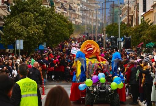 Αποκριάτικος «παροξυσμός» κυριεύει Σπάρτη και χωριά!