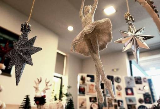 Η προσφορά που έγινε γιορτή: Ξεχώρισε το χριστουγεννιάτικο bazaar  από το «Φάσμα Ζωής» στα Παπαδιάνικα