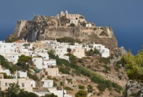 Διακοπές με έως 300€ επιδότηση: Ανοίγουν οι αιτήσεις για τα Chios Pass» και «Kythira Pass»