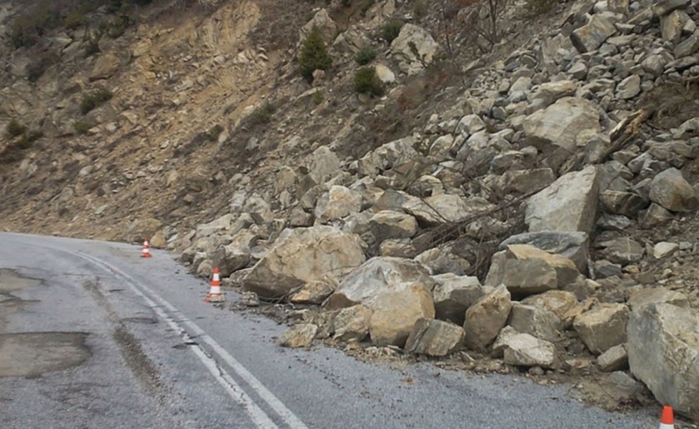 Κατολίσθηση στην Ε.Ο. Σπάρτης-Καλαμάτας