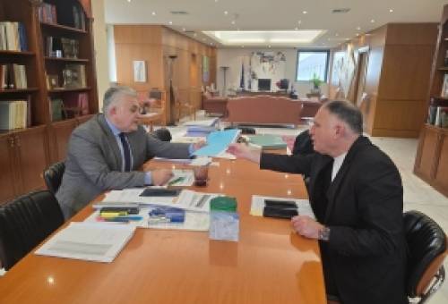 Τετ-α-τετ Κρητικού με τον υφυπουργό Παιδείας για τη διάσωση του ΙΝΕΒΥΠ