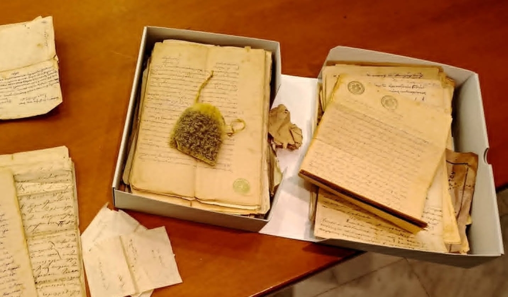 &Pi;&omicron;&lambda;ύ&tau;&iota;&mu;&eta; &delta;&omega;&rho;&epsilon;ά &tau;&omicron;&upsilon; &zeta;&epsilon;ύ&gamma;&omicron;&upsilon;&sigmaf; &Tau;&zeta;&alpha;&nu;&epsilon;&tau;ά&kappa;&omicron;&upsilon; &sigma;&tau;&alpha; &Gamma;&Alpha;&Kappa; &Lambda;&alpha;&kappa;&omega;&nu;ί&alpha;&sigmaf;