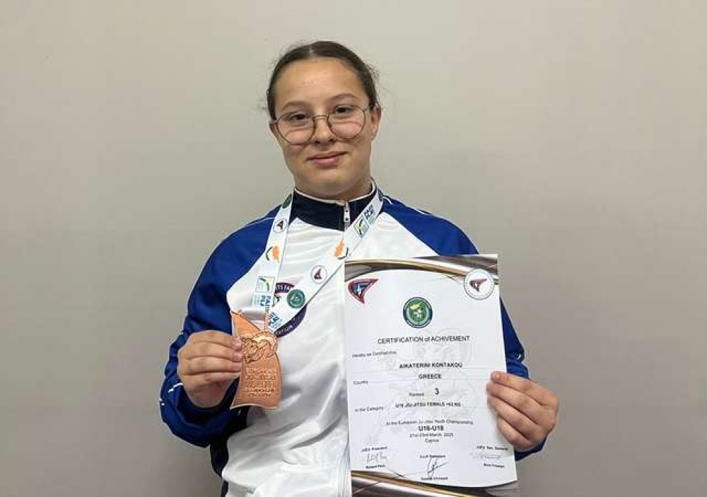 &Sigma;&tau;&iota;&sigmaf; &kappa;&omicron;&rho;&upsilon;&phi;&alpha;ί&epsilon;&sigmaf; &alpha;&theta;&lambda;ή&tau;&rho;&iota;&epsilon;&sigmaf; &Zeta;ί&omicron;&upsilon; &Zeta;ί&tau;&sigma;&omicron;&upsilon; &tau;&eta;&sigmaf; &Epsilon;&upsilon;&rho;ώ&pi;&eta;&sigmaf; &eta; &Kappa;. &Kappa;&omicron;&nu;&tau;ά&kappa;&omicron;&upsilon;