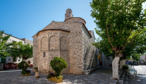 &Eta; &Alpha;&rho;&epsilon;ό&pi;&omicron;&lambda;&eta; &tau;&iota;&mu;ά &tau;&omicron;&upsilon;&sigmaf; &Pi;&alpha;&mu;&mu;έ&gamma;&iota;&sigma;&tau;&omicron;&upsilon;&sigmaf; &Tau;&alpha;&xi;&iota;ά&rho;&chi;&epsilon;&sigmaf;