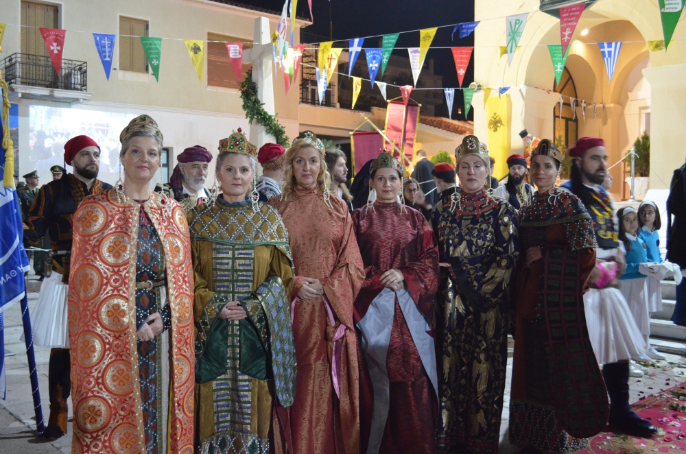 Οι λαογραφικές δυνάμεις της Λακωνίας καλωσόρισαν τον «πράσινο» Πατριάρχη στη Σπάρτη