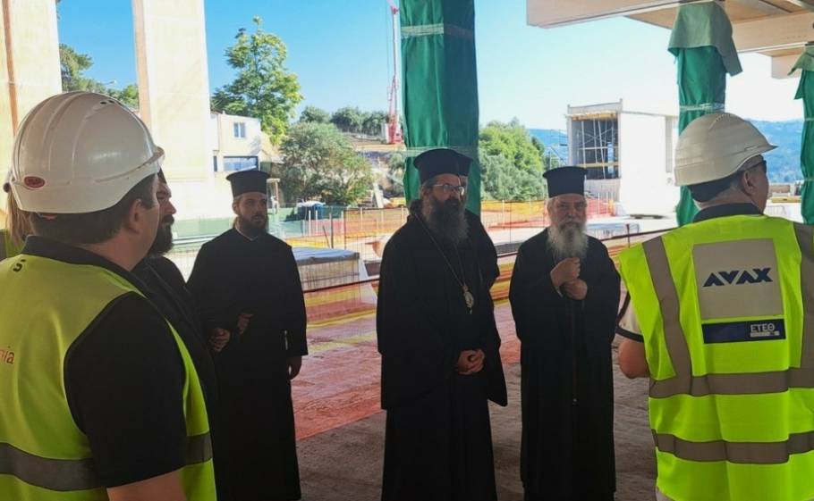 &Eta; &Sigma;&pi;ά&rho;&tau;&eta; &alpha;&nu;&tau;ί&kappa;&rho;&iota;&sigma;&epsilon; &tau;&omicron; &mu;έ&lambda;&lambda;&omicron;&nu; &tau;&eta;&sigmaf;: &Pi;&rho;ώ&tau;&alpha; &alpha;&pi;&omicron;&kappa;&alpha;&lambda;&upsilon;&pi;&tau;ή&rho;&iota;&alpha; &tau;&omicron;&upsilon; &nu;έ&omicron;&upsilon; &Nu;&omicron;&sigma;&omicron;&kappa;&omicron;&mu;&epsilon;ί&omicron;&upsilon;