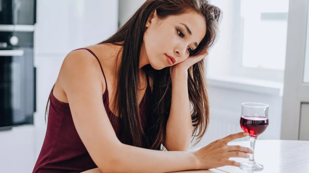 &Eta; &sigma;&upsilon;&nu;ή&theta;&epsilon;&iota;&alpha; &pi;&omicron;&upsilon; &alpha;&pi;&epsilon;&iota;&lambda;&epsilon;ί &tau;&eta;&nu; &kappa;&alpha;&rho;&delta;&iota;ά &tau;&omega;&nu; &gamma;&upsilon;&nu;&alpha;&iota;&kappa;ώ&nu;