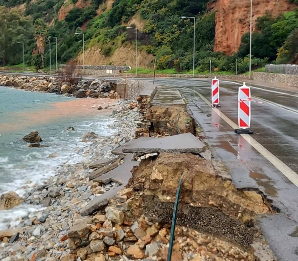 &Kappa;&alpha;&tau;έ&rho;&rho;&epsilon;&upsilon;&sigma;&epsilon; &tau;&omicron; &pi;&alpha;&rho;&alpha;&lambda;&iota;&alpha;&kappa;ό &mu;έ&tau;&omega;&pi;&omicron; &sigma;&tau;&eta; &Sigma;&epsilon;&lambda;&iota;&nu;ί&tau;&sigma;&alpha; &Gamma;&upsilon;&theta;&epsilon;ί&omicron;&upsilon;