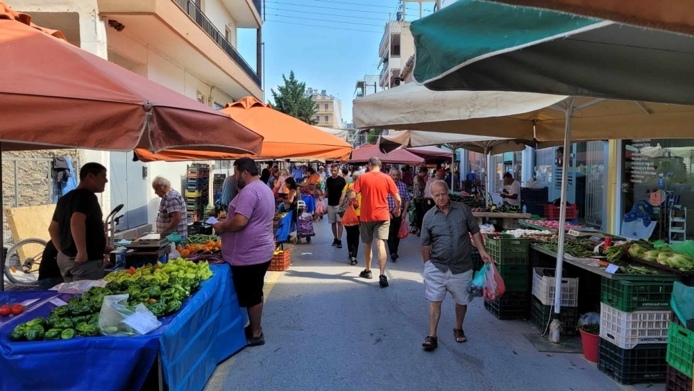 &Kappa;&alpha;&nu;&omicron;&nu;&iota;&kappa;ά &eta; &lambda;&alpha;ϊ&kappa;ή &alpha;&gamma;&omicron;&rho;ά &tau;&eta;&sigmaf; 3&eta;&sigmaf; &Delta;&epsilon;&kappa;&epsilon;&mu;&beta;&rho;ί&omicron;&upsilon; &sigma;&tau;&eta; &Sigma;&pi;ά&rho;&tau;&eta;