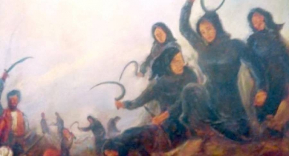 Αποκαλυπτήρια του αγάλματος της Μανιάτισσας δρεπανηφόρου στον Πειραιά