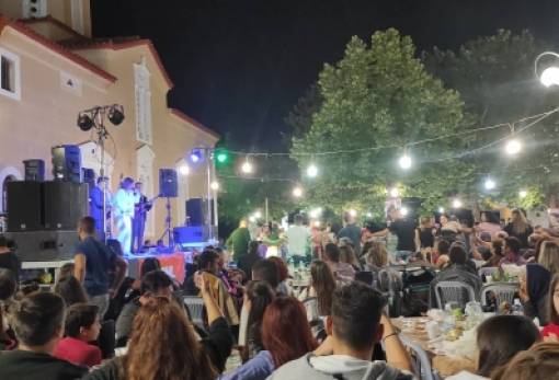 Ξεσήκωσε τον Κεφαλά η Γωγώ Τσαμπά