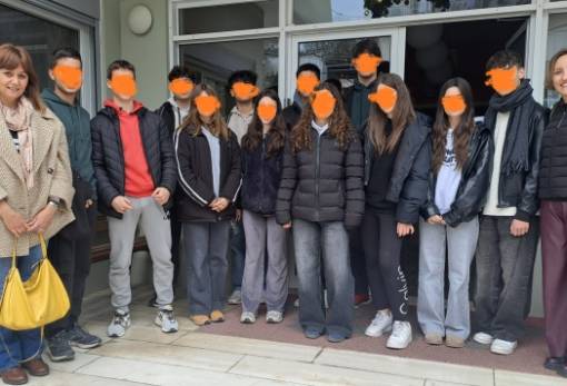 Μάθημα αγάπης και διαγενεακής αλληλεγγύης έδωσαν οι μαθητές του 1ου ΓΕΛ Σπάρτης