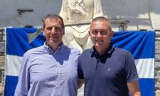 &Omicron; &Pi;ά&nu;&omicron;&sigmaf;, &tau;&alpha; &laquo;&alpha;&upsilon;&tau;&omicron;&nu;ό&eta;&tau;&alpha;&raquo; &kappa;&alpha;&iota; &tau;&alpha; &laquo;&kappa;&alpha;&rho;&phi;ώ&mu;&alpha;&tau;&alpha;&raquo; &sigma;&tau;&omicron;&upsilon;&sigmaf; &pi;&rho;ώ&eta;&nu; &sigma;&upsilon;&nu;&tau;&rho;ό&phi;&omicron;&upsilon;&sigmaf;