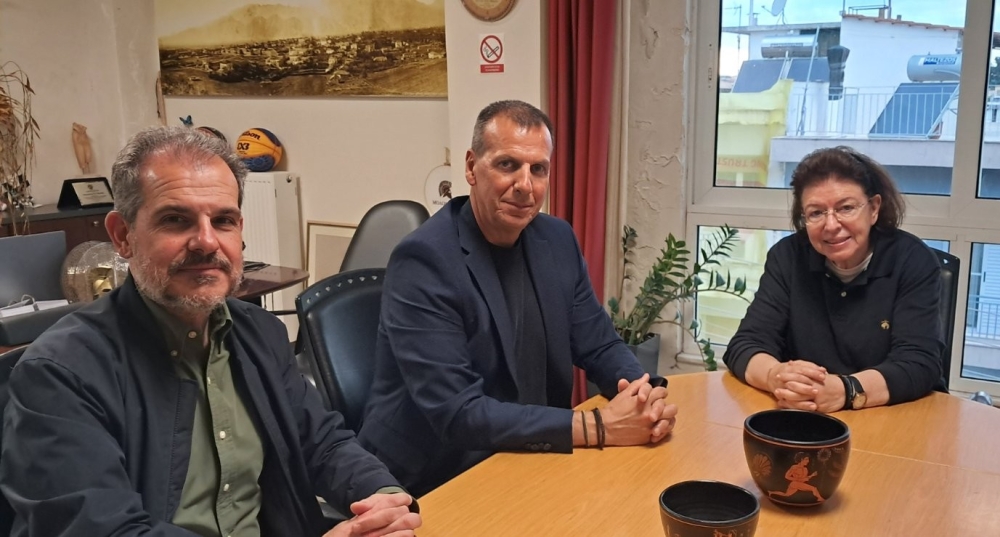 &Sigma;&upsilon;&nu;ά&nu;&tau;&eta;&sigma;&eta; &Beta;&alpha;&kappa;&alpha;&lambda;ό&pi;&omicron;&upsilon;&lambda;&omicron;&upsilon; &mu;&epsilon; &Mu;&epsilon;&nu;&delta;ώ&nu;&eta; &gamma;&iota;&alpha; &tau;&alpha; έ&rho;&gamma;&alpha; &pi;&omicron;&lambda;&iota;&tau;&iota;&sigma;&mu;&omicron;ύ &sigma;&tau;&eta; &Sigma;&pi;ά&rho;&tau;&eta;