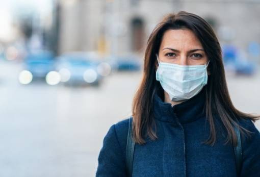 H μετάβαση στη νέα φάση της πανδημίας του κορωνοϊού Οδηγίες από τον ΕΟΔΥ