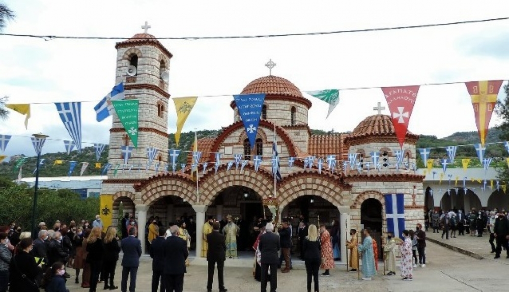 &Eta; &Sigma;&upsilon;&kappa;&iota;ά &tau;ί&mu;&eta;&sigma;&epsilon; &mu;&epsilon; &mu;&epsilon;&gamma;&alpha;&lambda;&omicron;&pi;&rho;έ&pi;&epsilon;&iota;&alpha; &tau;&eta; &mu;&nu;ή&mu;&eta; &tau;&omicron;&upsilon; &Alpha;&gamma;ί&omicron;&upsilon; &Nu;&epsilon;&kappa;&tau;&alpha;&rho;ί&omicron;&upsilon;