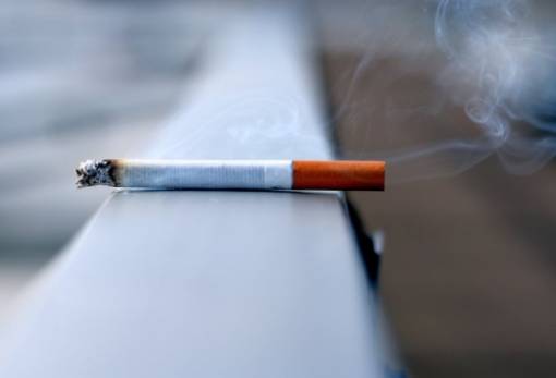 Οι καπνιστές άνω των 60 ετών έχουν χειρότερες επιδόσεις στα γνωστικά τεστ