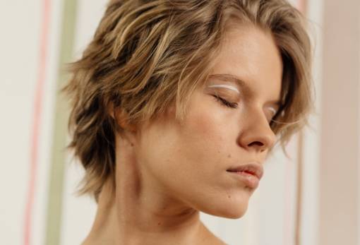 4 tips για να δείχνεις πιο ξεκούραστη το πρωί