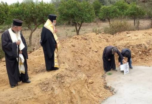 Θεμελίωση ναού αφιερωμένου στην ΙΜ Ζερμπίτσης στο Ξηροκάμπι