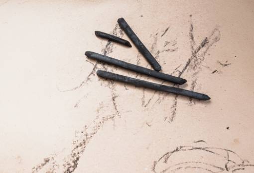 Εργαστήρι σχεδίου με μολύβι και κάρβουνο στο Μουσείο Ελιάς & Λαδιού