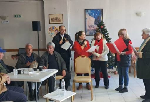 Με κάλαντα και Χριστουγεννιάτικα τραγούδια γιόρτασαν στο ΚΑΠΗ Σπάρτης