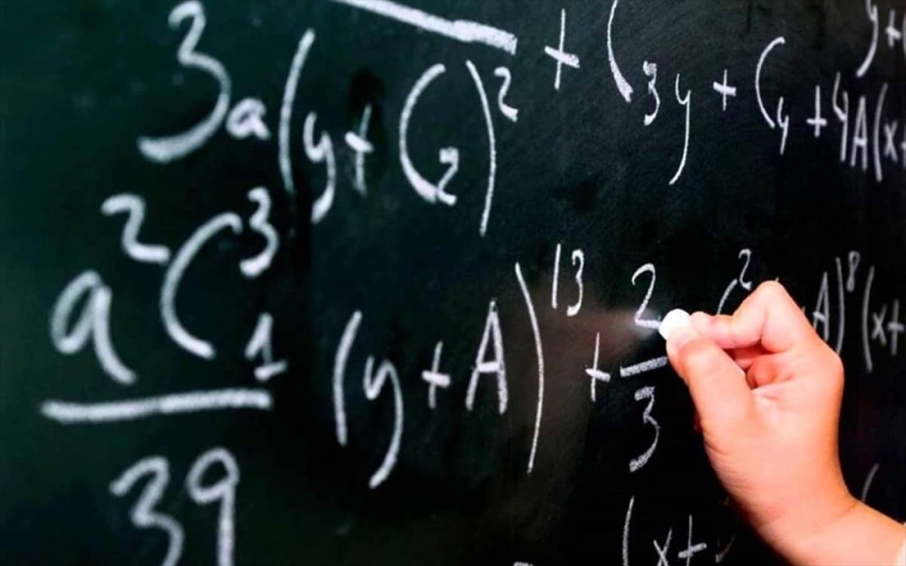 16 &epsilon;&pi;&iota;&tau;&upsilon;&chi;ό&nu;&tau;&epsilon;&sigmaf; &alpha;&pi;ό &tau;&eta;&nu; &Lambda;&alpha;&kappa;&omega;&nu;ί&alpha; &sigma;&tau;&omicron;&nu; &mu;&alpha;&theta;&eta;&mu;&alpha;&tau;&iota;&kappa;ό &delta;&iota;&alpha;&gamma;&omega;&nu;&iota;&sigma;&mu;ό &laquo;&Omicron; &Theta;&Alpha;&Lambda;&Eta;&Sigma;&raquo;
