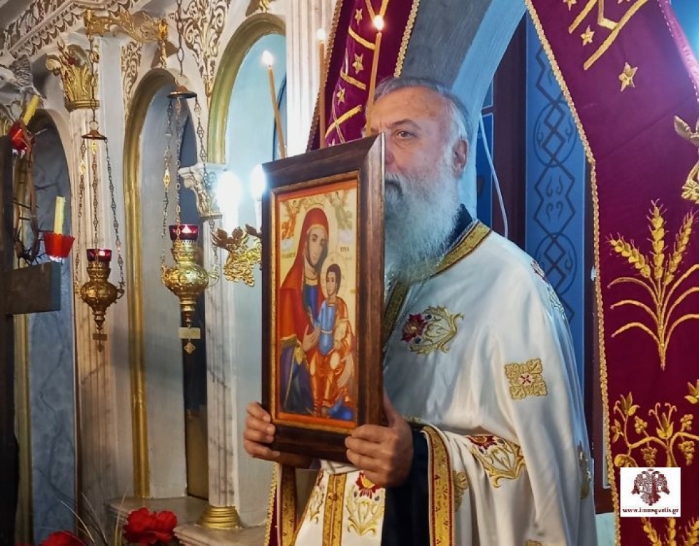 &Mu;&epsilon; &lambda;&alpha;&mu;&pi;&rho;ό &Alpha;&rho;&chi;&iota;&epsilon;&rho;&alpha;&tau;&iota;&kappa;ό &Epsilon;&sigma;&pi;&epsilon;&rho;&iota;&nu;ό &tau;&iota;&mu;ή&theta;&eta;&kappa;&epsilon; &tau;&omicron; &theta;&alpha;ύ&mu;&alpha; &tau;&eta;&sigmaf; &delta;&alpha;&kappa;&rho;&upsilon;&rho;&rho;&omicron;&omicron;ύ&sigma;&alpha;&sigmaf; &Pi;&alpha;&nu;&alpha;&gamma;ί&alpha;&sigmaf; &Kappa;&omicron;&upsilon;&lambda;&epsilon;&nu;&tau;&iota;&alpha;&nu;ή&sigmaf;