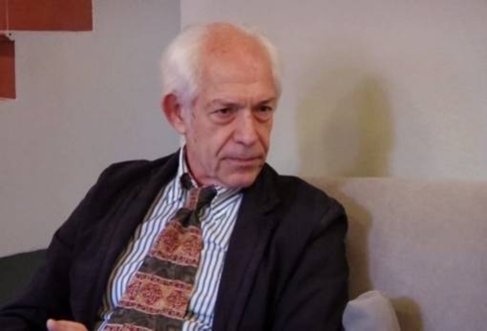 &Tau;&rho;ί&alpha; &alpha;&kappa;ό&mu;&alpha; &iota;&sigma;&tau;&omicron;&rho;&iota;&kappa;&omicron;-&phi;&iota;&lambda;&omicron;&sigma;&omicron;&phi;&iota;&kappa;ά &sigma;&epsilon;&mu;&iota;&nu;ά&rho;&iota;&alpha; &tau;&omicron;&upsilon; &Alpha;&pi;. &Pi;&iota;&epsilon;&rho;&rho;ή &sigma;&tau;&eta; &Sigma;&pi;ά&rho;&tau;&eta;