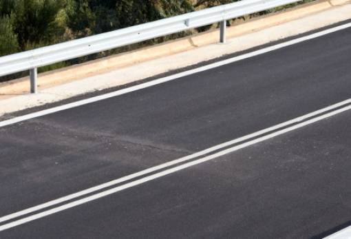Καθαρίζεται το οδικό δίκτυο στην ανατολική Λακωνία