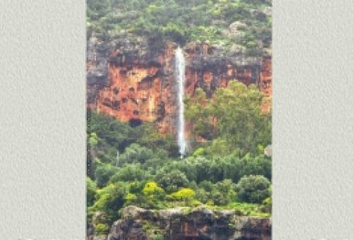 Η πέτρα της Μάνης ανέβλυσε το υδάτινο «θαύμα» της