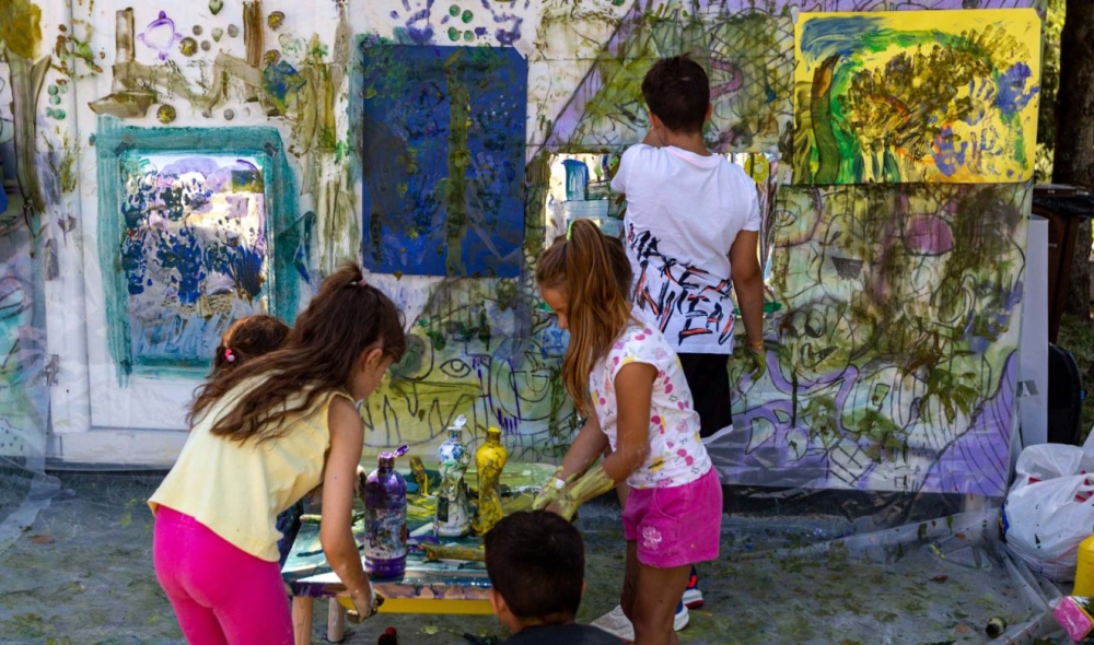 &Sigma;&chi;&omicron;&lambda;&epsilon;ί&omicron; &kappa;&alpha;&iota; Dj set&hellip; &alpha;&lambda;&lambda;&iota;ώ&sigmaf; &sigma;&tau;&eta; &Beta;&alpha;&mu;&beta;&alpha;&kappa;&omicron;ύ